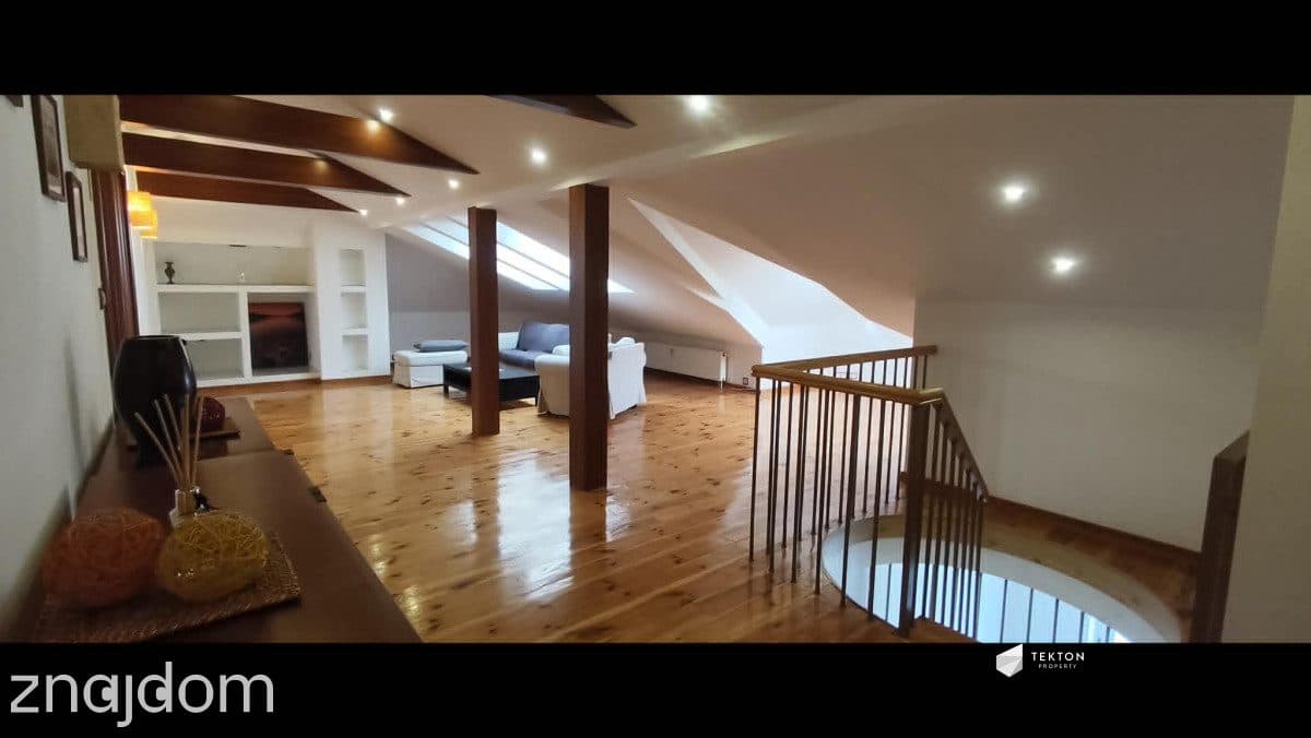Dwupoziomowy klimatyczny apartament 100m2 - zdjęcie 6