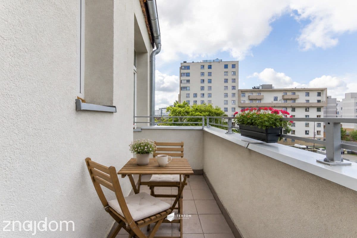 3 pokoje | 81 m² | Balkon | Klimatyczna kamienica - zdjęcie 9