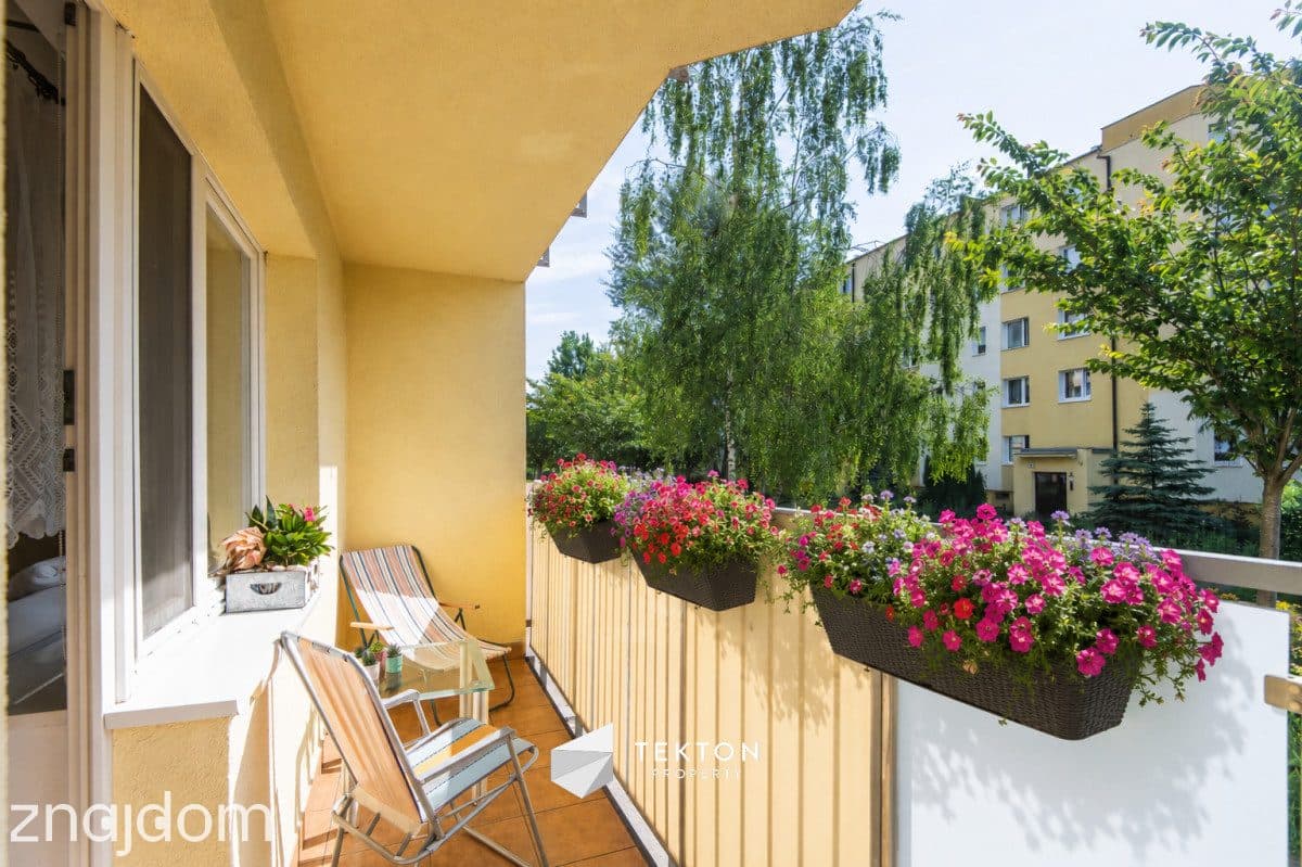 2 pokoje, balkon z ładnym widokiem i piwnicą - zdjęcie 6
