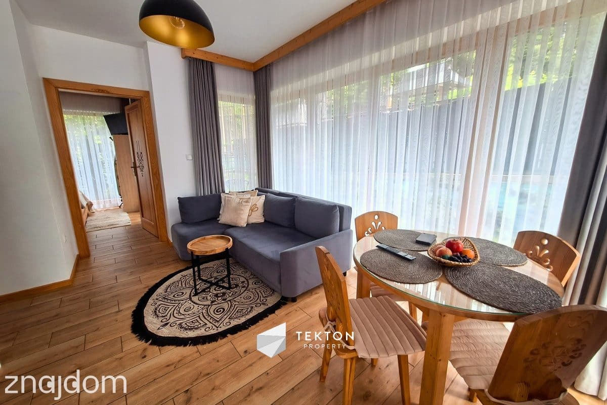 Wyposażony apartament z tarasem i garażem - zdjęcie 2