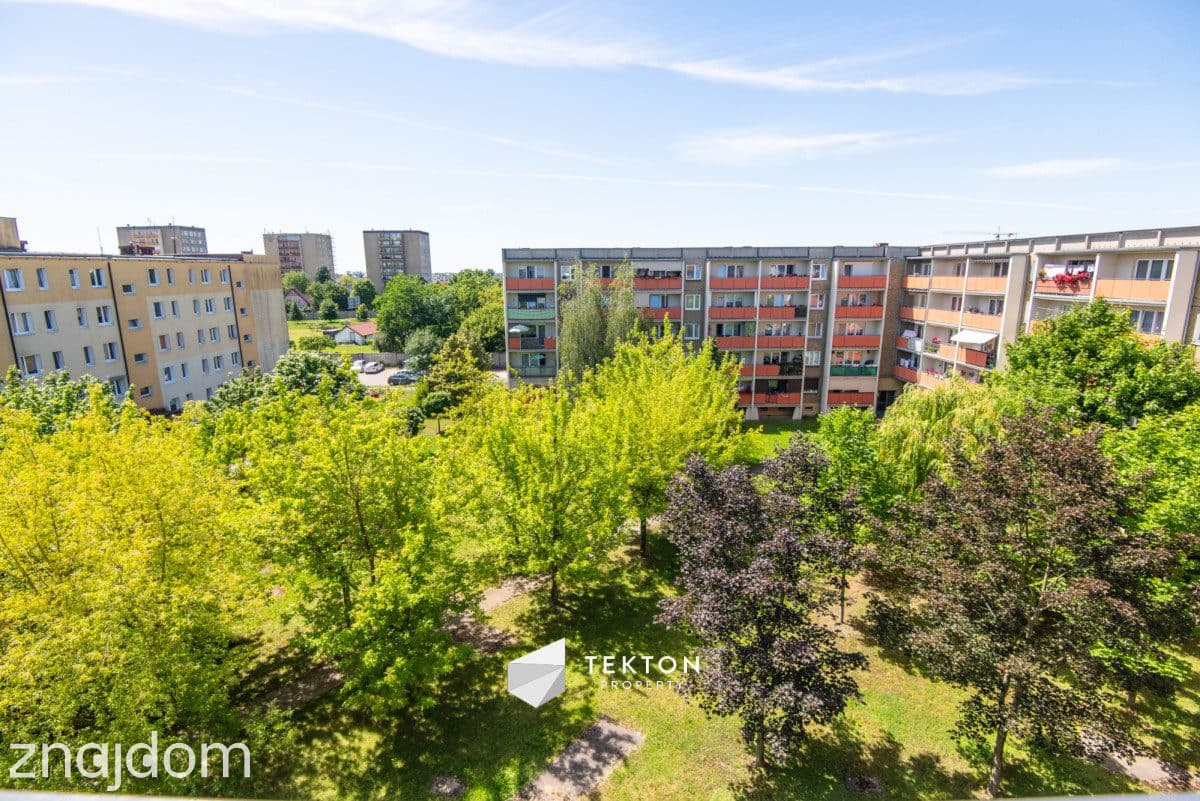 3 pokoje z balkonem, piwnicą, blisko centrum - zdjęcie 5