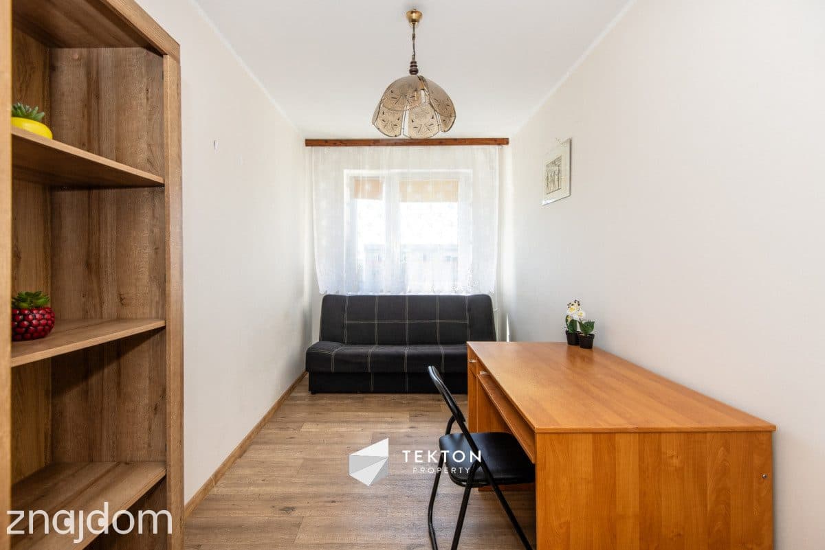 3 pokoje z balkonem, piwnicą, blisko centrum - zdjęcie 7