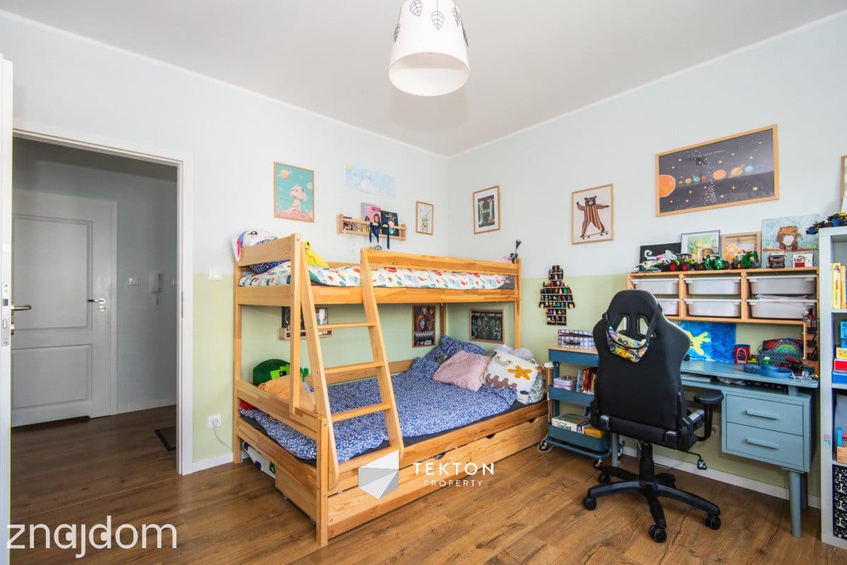 3 pokoje, komórka lokatorska, balkon, parking - zdjęcie 12