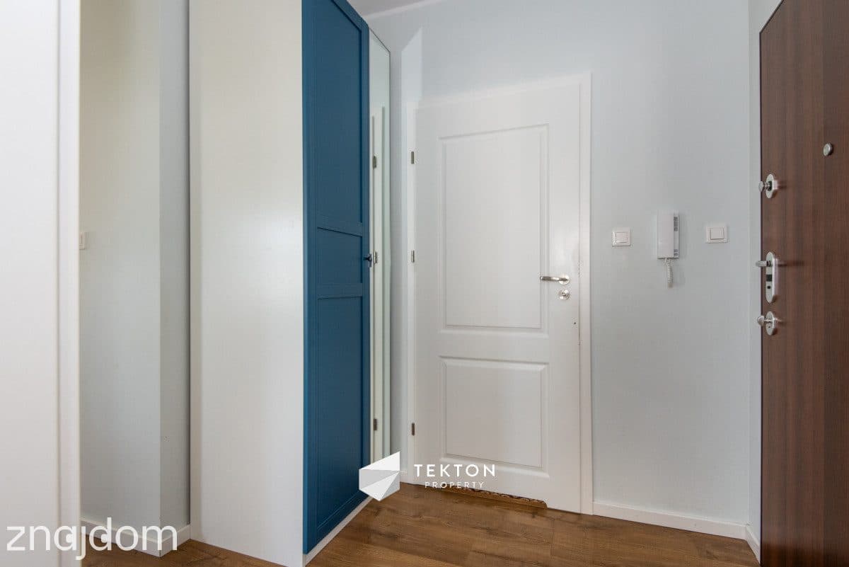 3 pokoje, komórka lokatorska, balkon, parking - zdjęcie 10