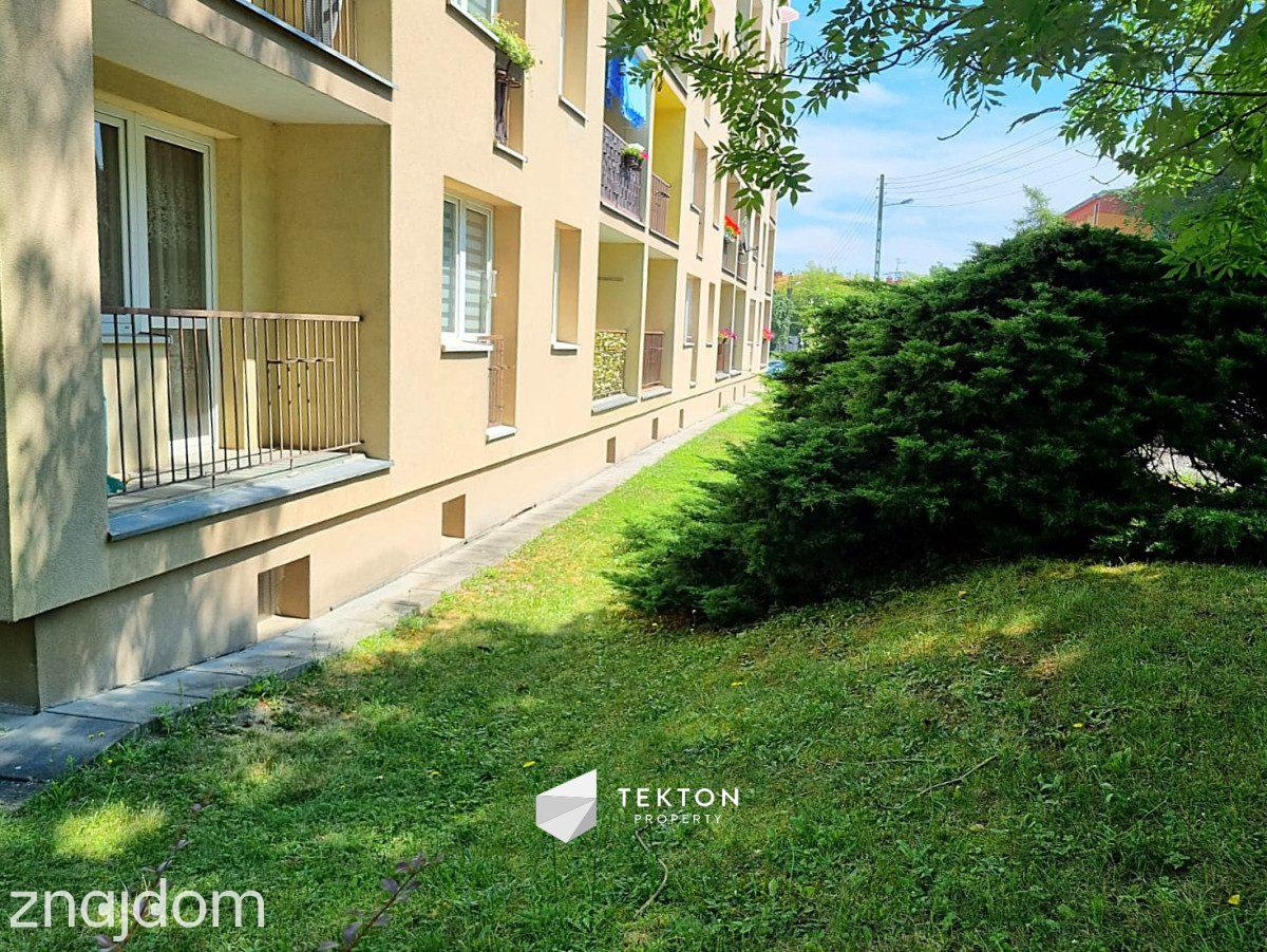 Jasne, 2-pokojowe z oddzielną dużą kuchnią - zdjęcie 14
