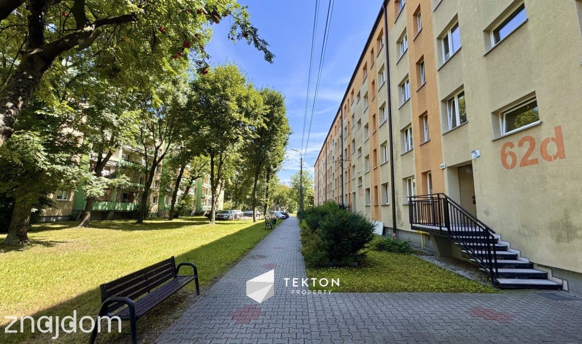 3 pokoje | Balkon | Duży potencjał aranżacyjny - zdjęcie 15
