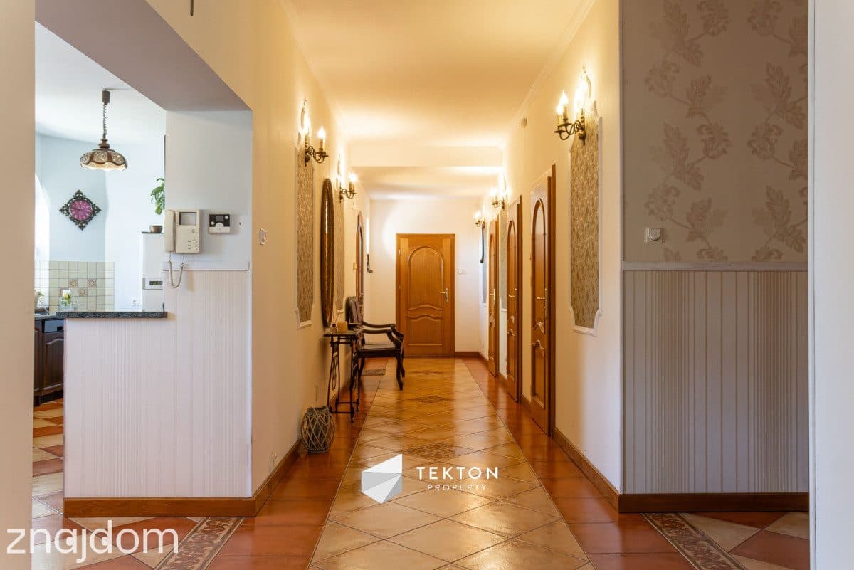 DOM Z OGRODEM| 219,8 m² | 5 POKOI | 2 ŁAZIENKI - zdjęcie 12