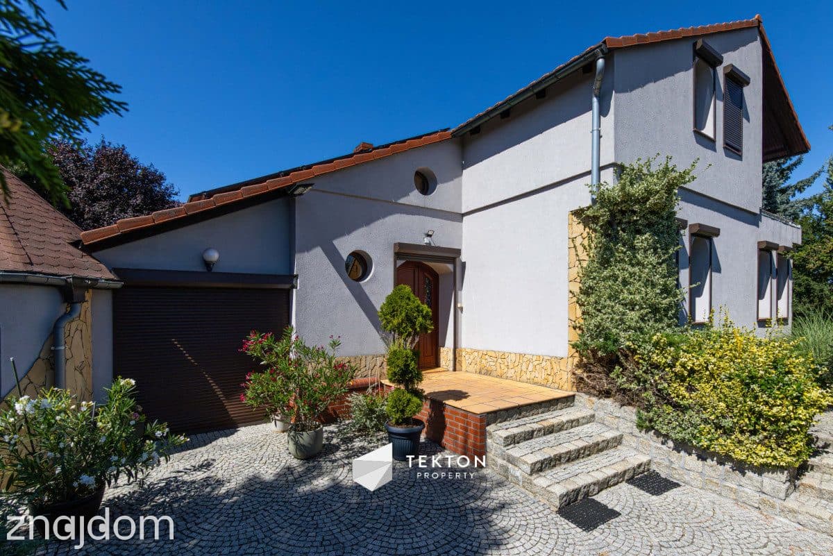 DOM Z OGRODEM| 219,8 m² | 5 POKOI | 2 ŁAZIENKI - zdjęcie 2