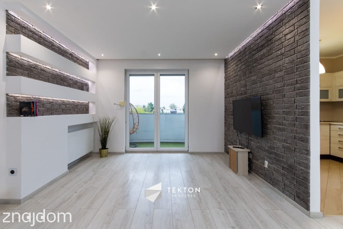 Duże 2 pokoje | 56 m² | balkon | piwnica | Zakrzów - zdjęcie 2