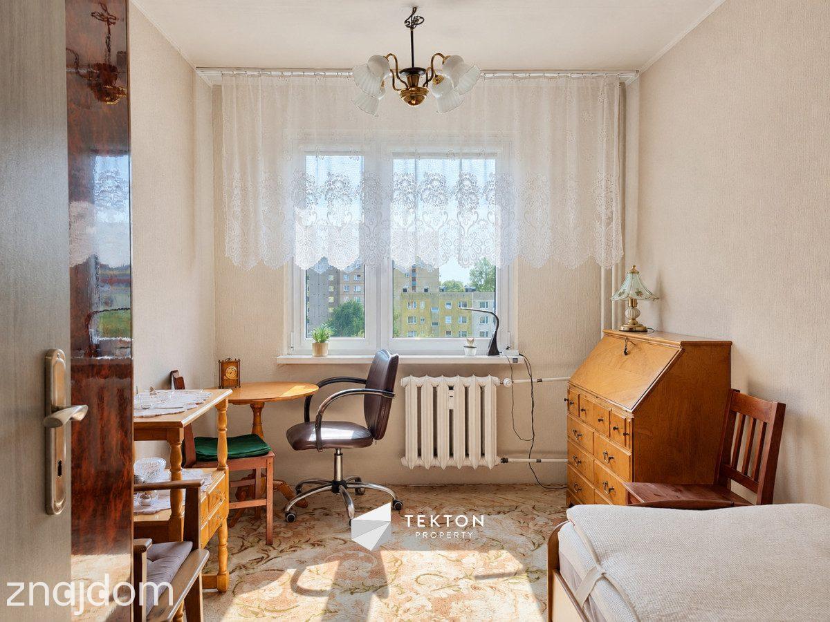3-pokoje z oddzielną kuchnią, balkonem i piwnicą - zdjęcie 9