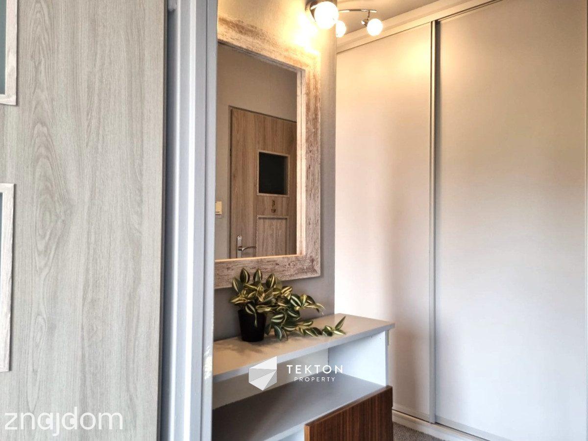 3-pokoje z oddzielną kuchnią, balkonem i piwnicą - zdjęcie 11