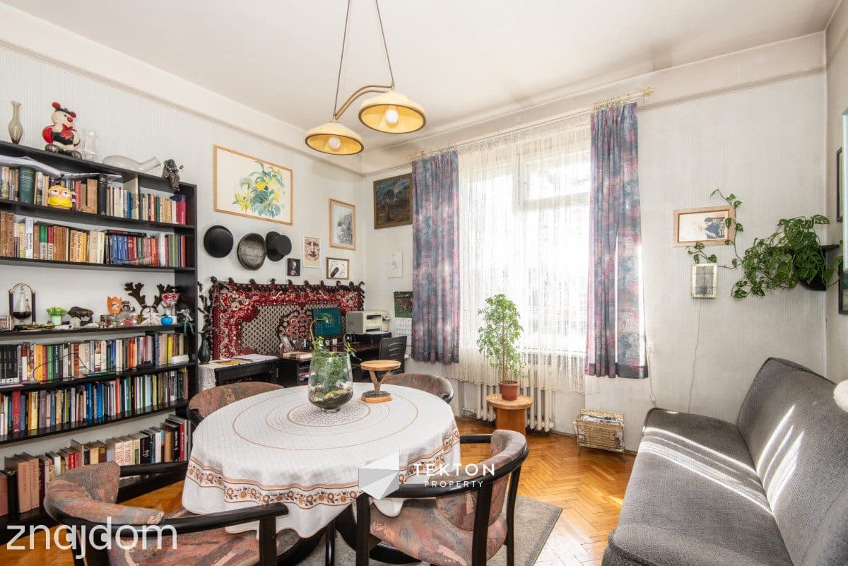 3 pokoje, garderoba, 2 piwnice, centrum Poznania - zdjęcie 3