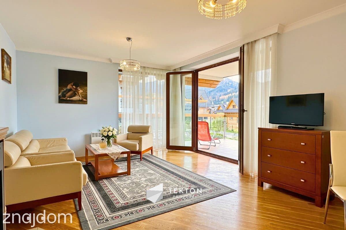 Apartament z kominkiem i widokiem na Giewont