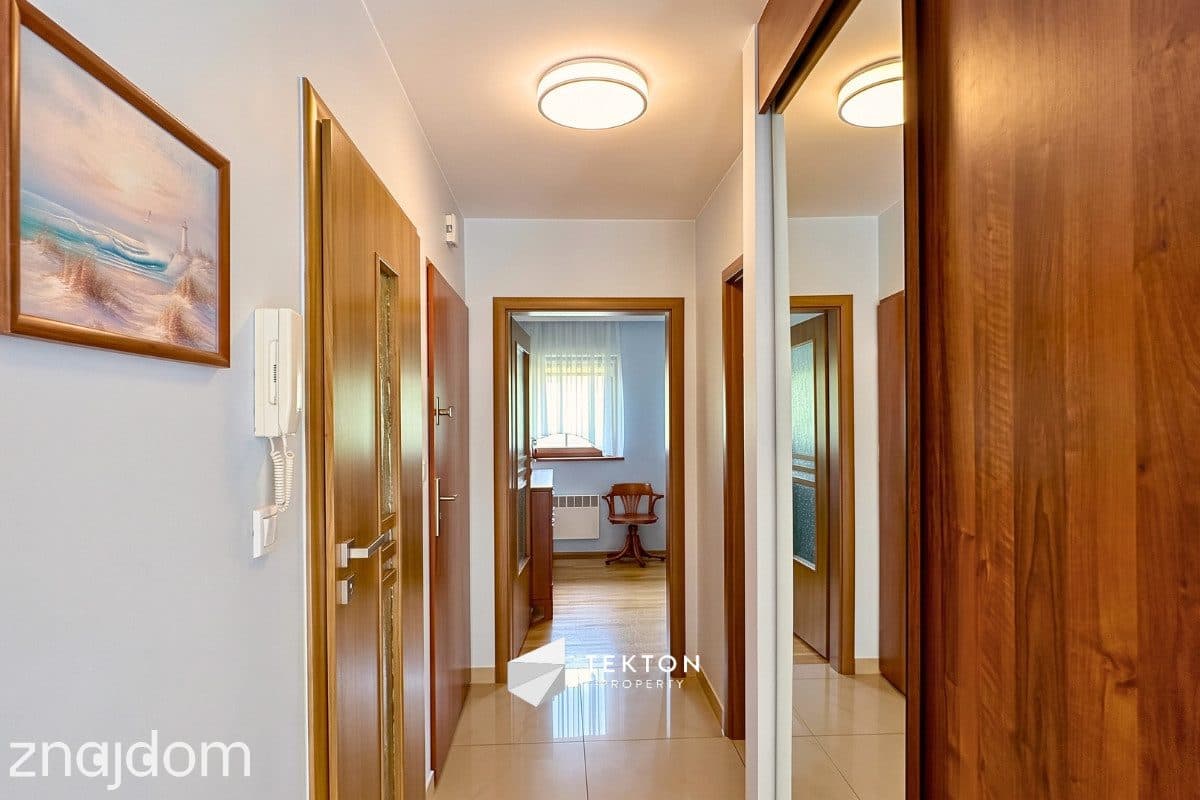 Apartament z kominkiem i widokiem na Giewont - zdjęcie 5