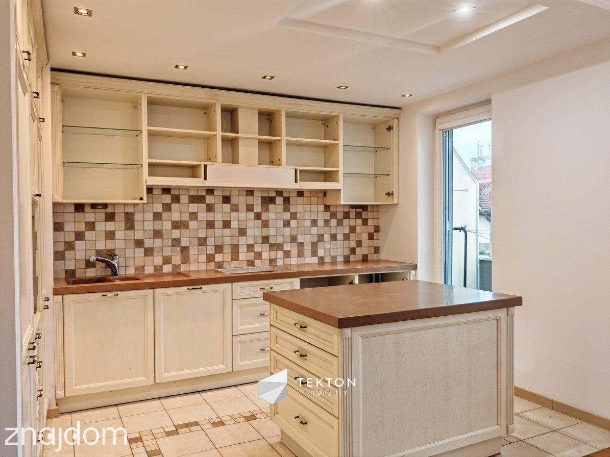 Dwupoziomowe 117 m² w Bąkowie, las, kominek! - zdjęcie 2