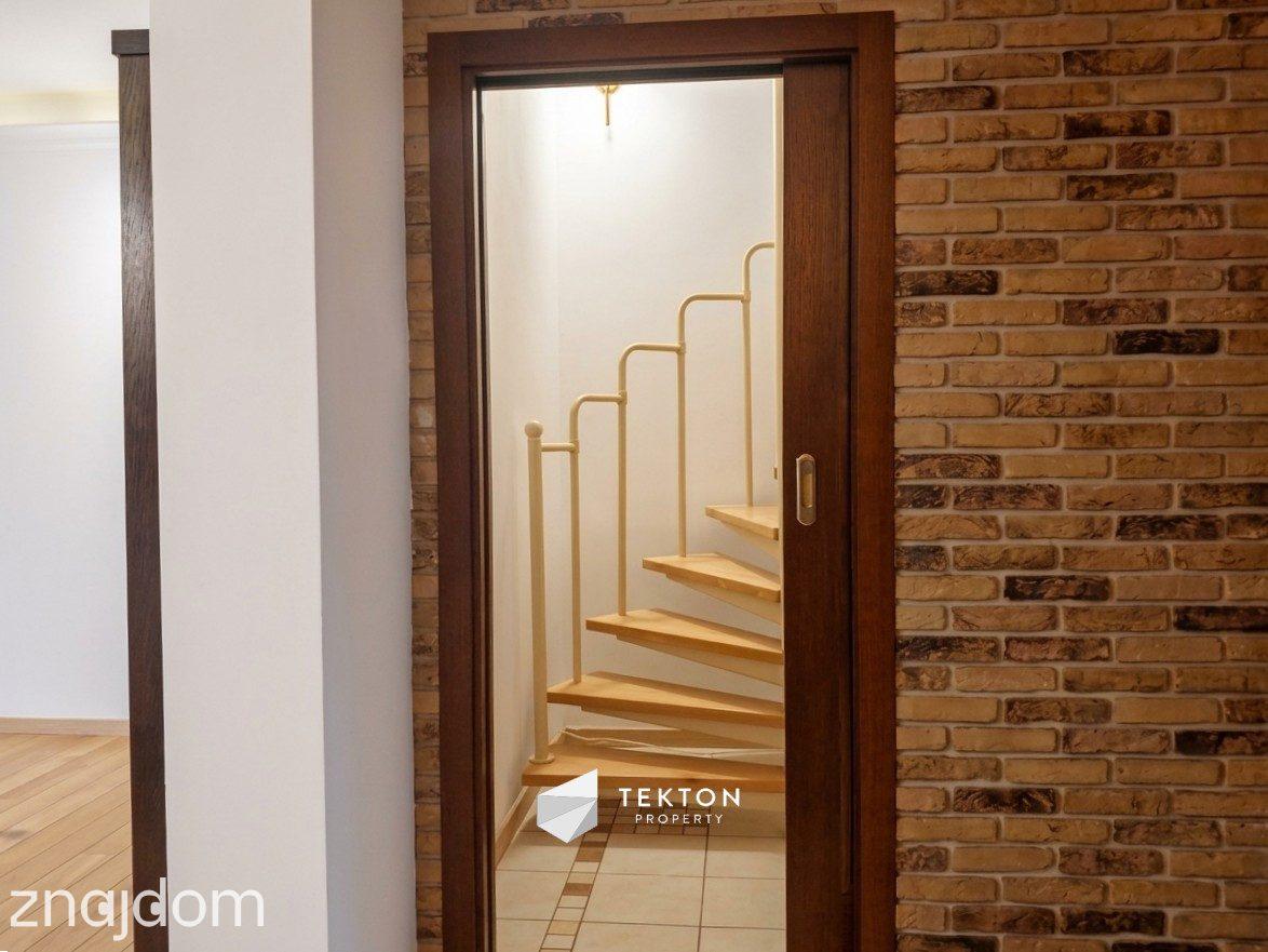 Dwupoziomowe 117 m² w Bąkowie, las, kominek! - zdjęcie 8