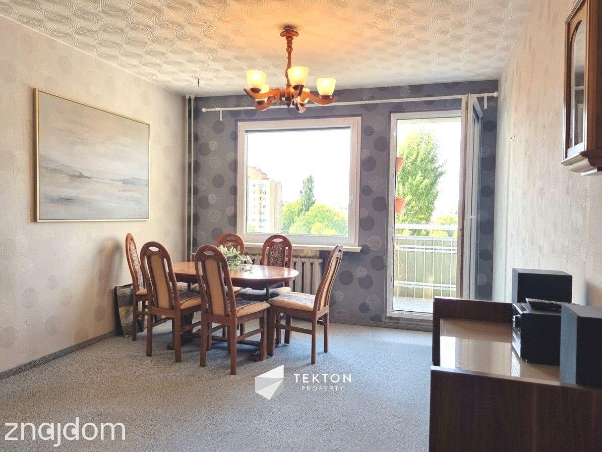 3-pokoje z oddzielną kuchnią, balkonem i piwnicą