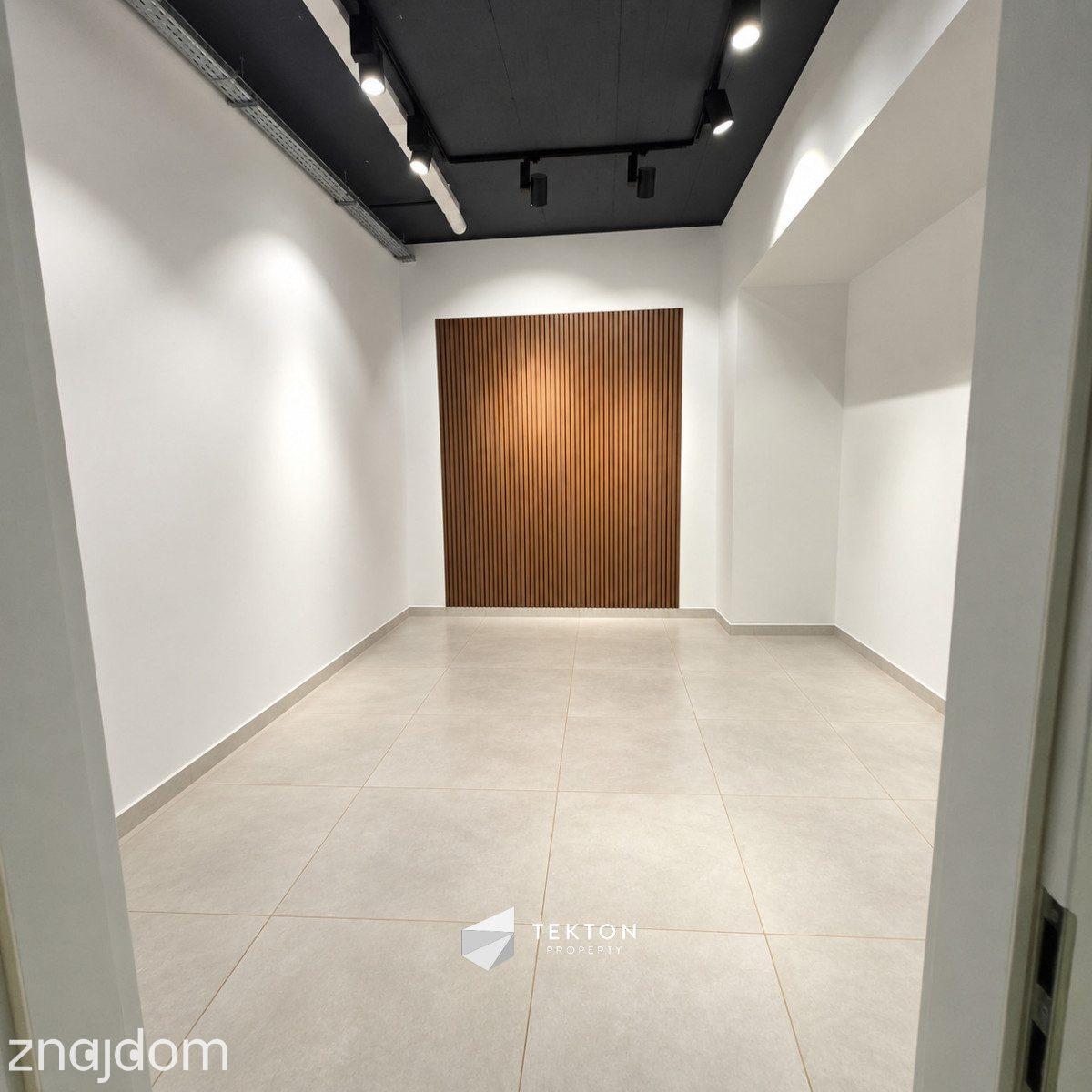 190M2 lokal do wynajęcia, parking, witryny - zdjęcie 12
