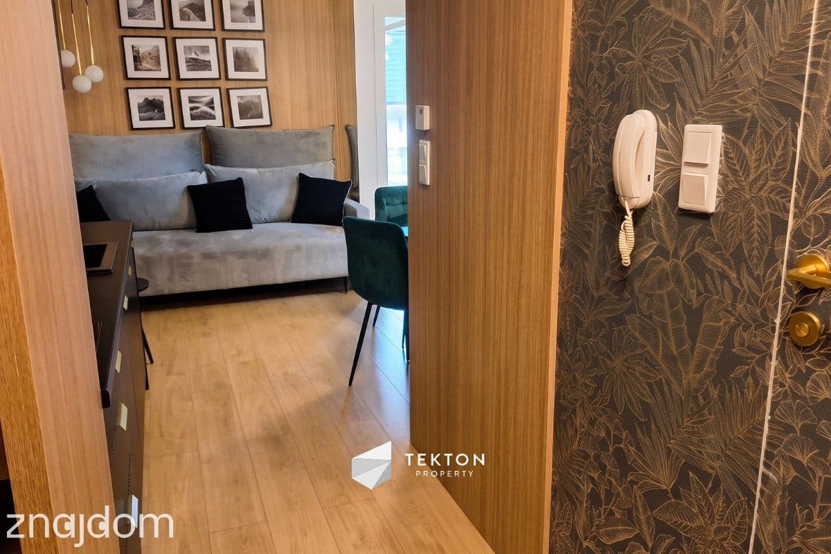 Luksusowy apartament z widokiem na Tatry - zdjęcie 8