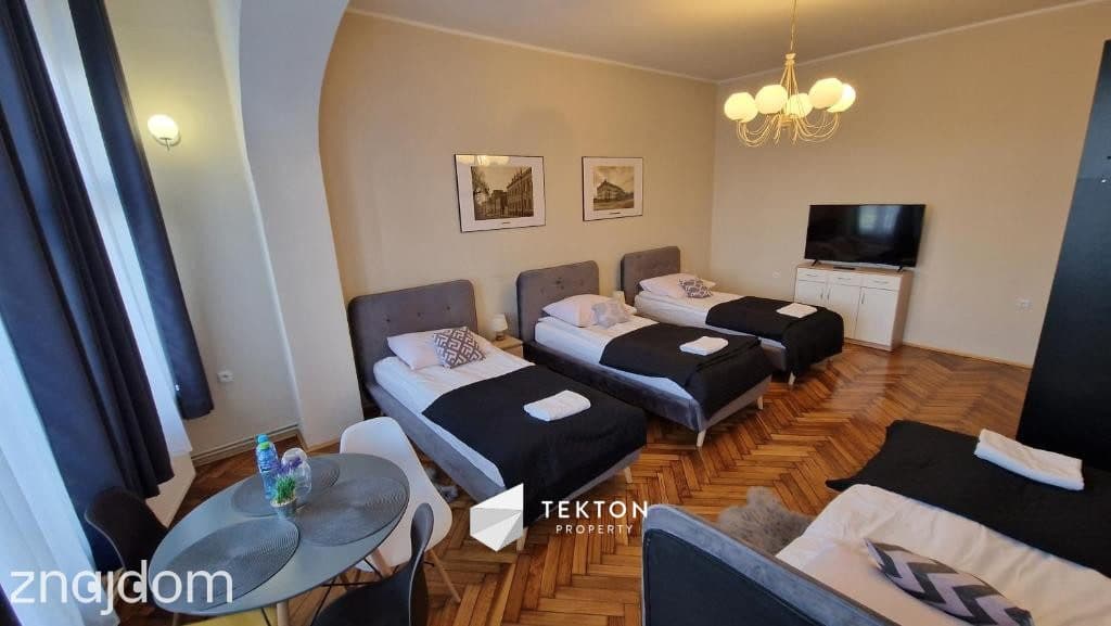 Gniezno|Pokoje|Inwestycyjne|Booking|Lokalizacja