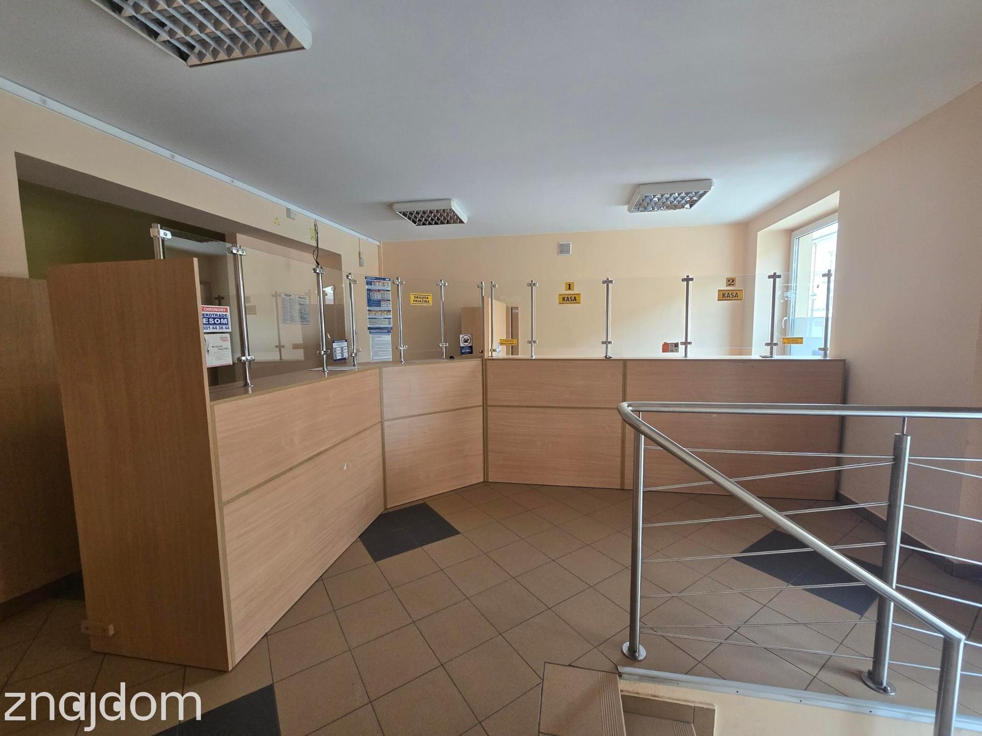 Lokal na wynajem w centrum - zdjęcie 4