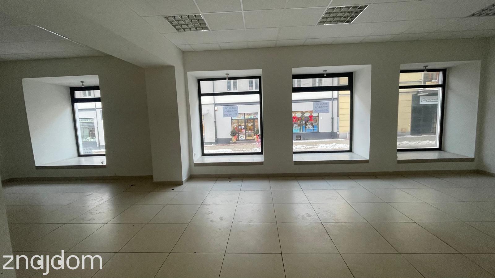 Lokal w samym sercu Kielc – ul. Sienkiewicza | 80 m² | Doskonała lokalizacja - zdjęcie 2