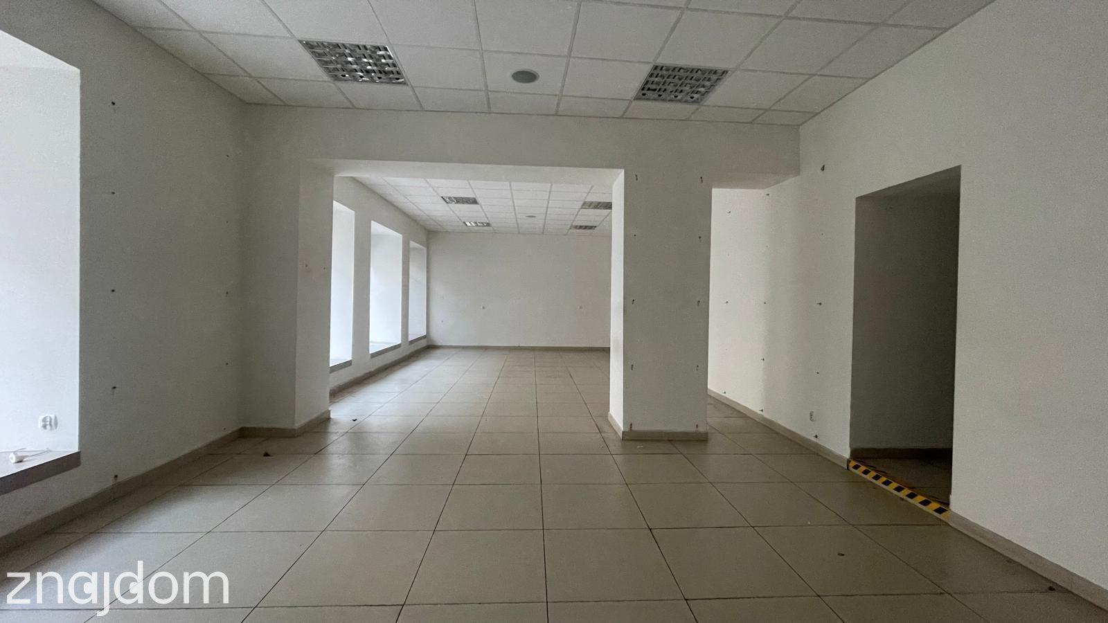 Lokal w samym sercu Kielc – ul. Sienkiewicza | 80 m² | Doskonała lokalizacja - zdjęcie 3