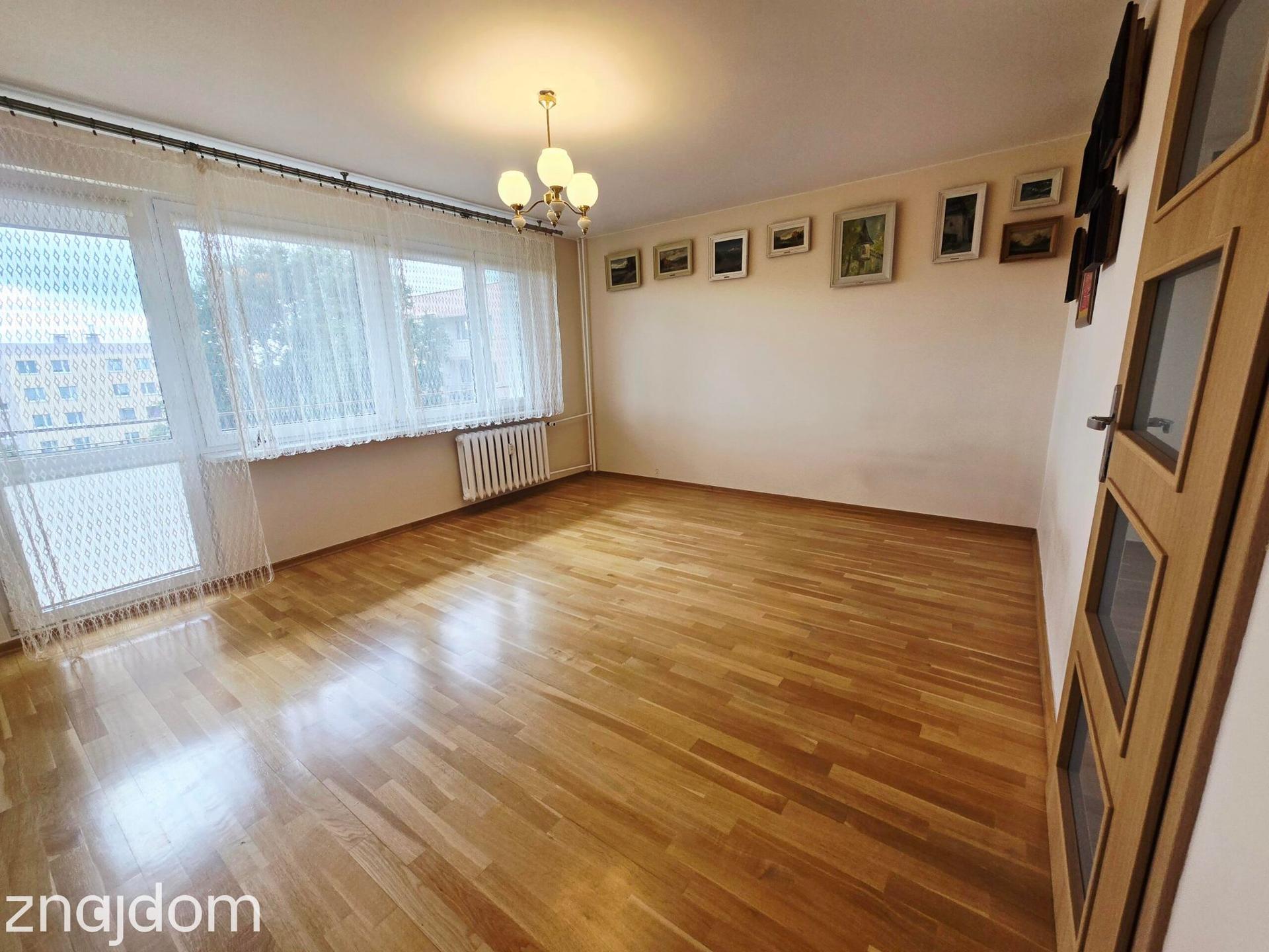 Komfortowe mieszkanie z loggią na sprzedaż – Kielce, os. Stok | 58 m² - zdjęcie 5