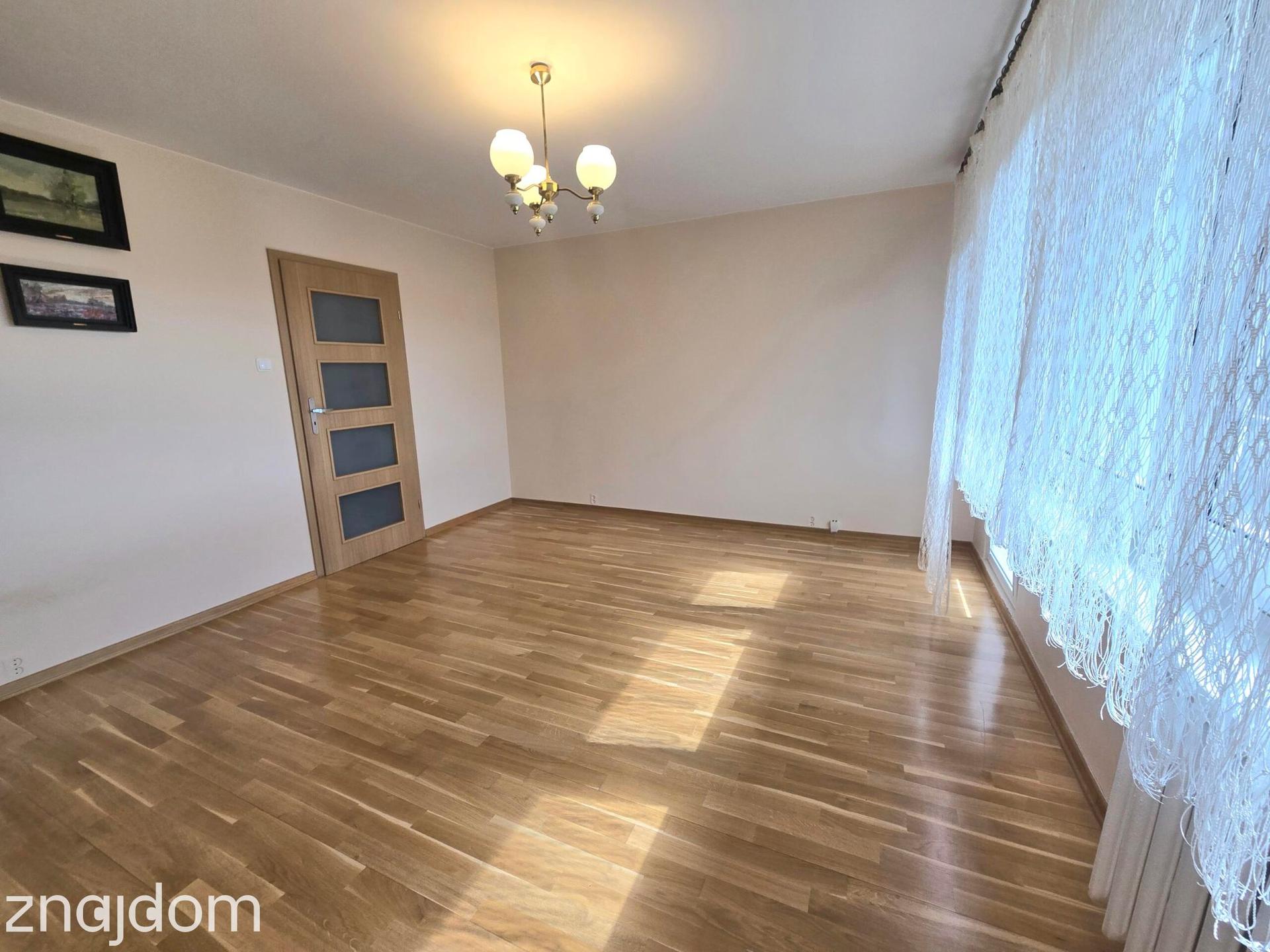 Komfortowe mieszkanie z loggią na sprzedaż – Kielce, os. Stok | 58 m² - zdjęcie 6