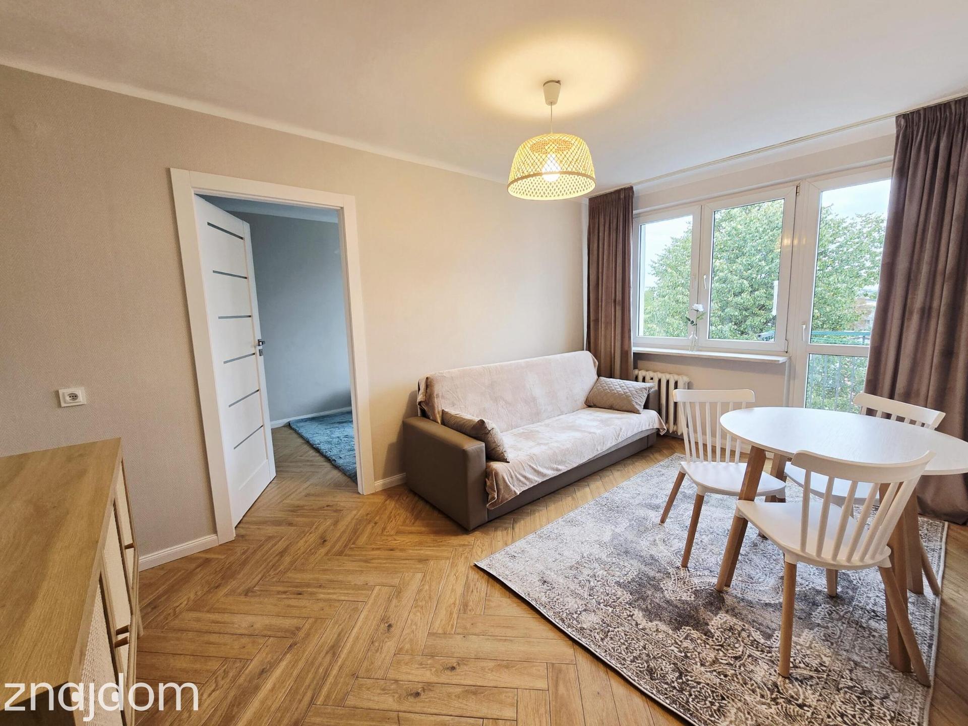 Mieszkanie 35 m² na wynajem – Kielce, ul. Urzędnicza
