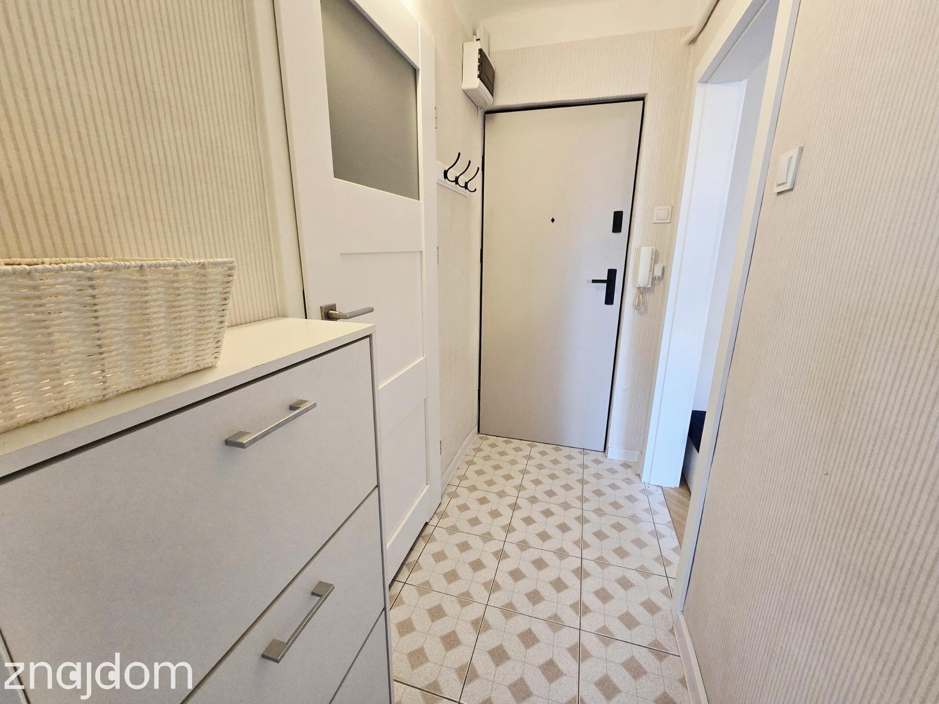 Mieszkanie 35 m² na wynajem – Kielce, ul. Urzędnicza - zdjęcie 6