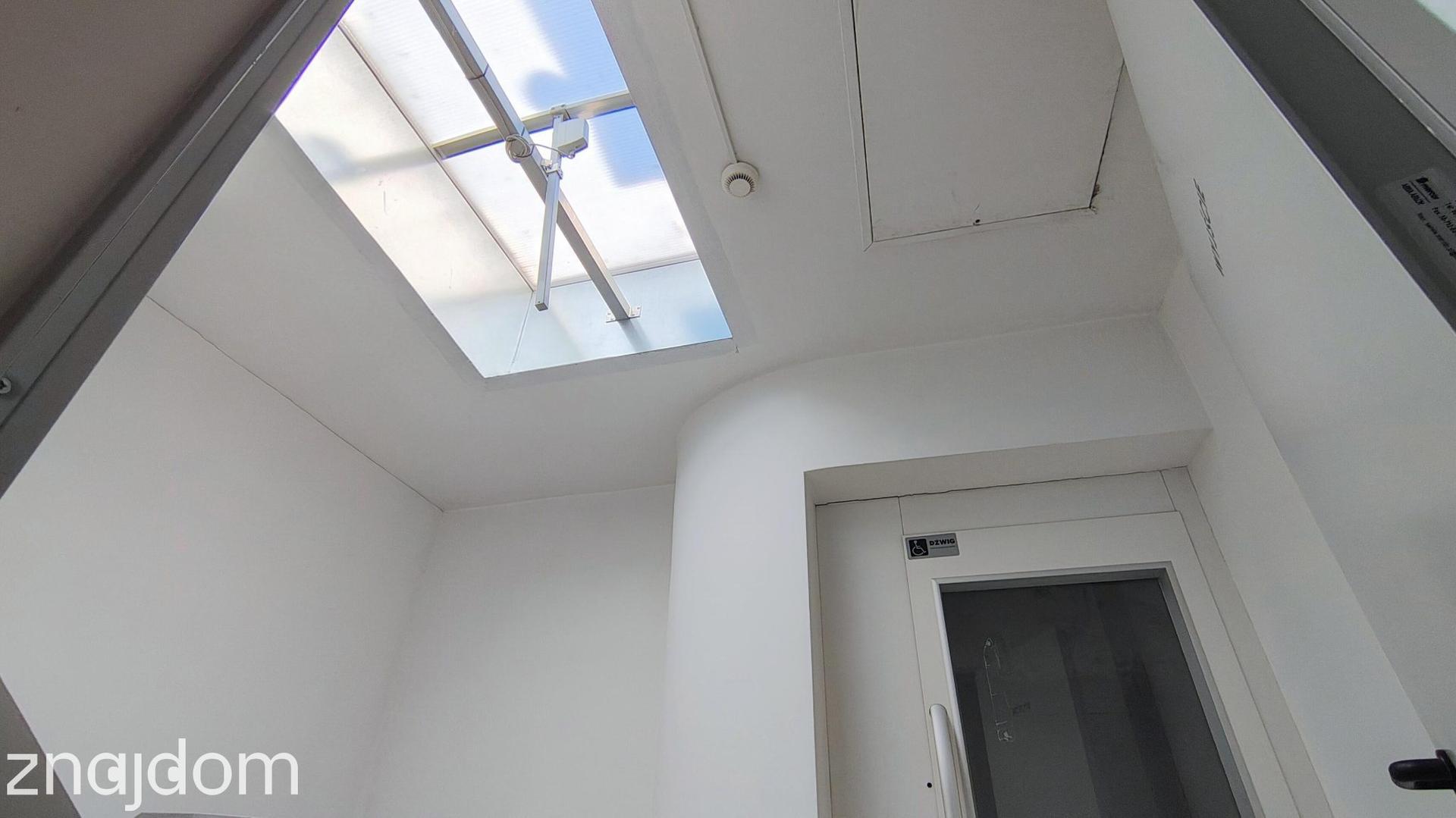 KIELCE, UL. HOŻA | 652,66m² | 3 KONDYGNACJE | WINDA | DUŻY POTENCJAŁ - zdjęcie 14