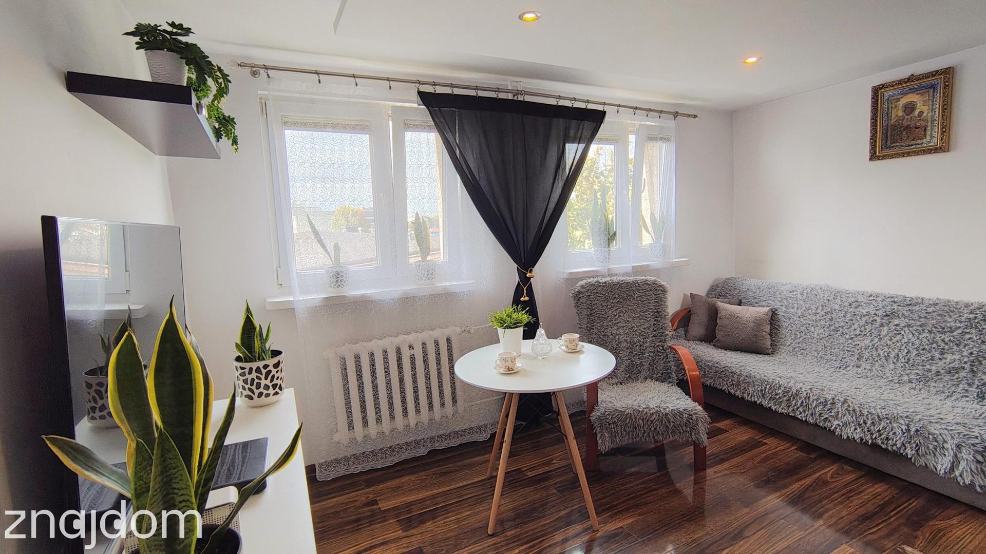 3-pokojowe mieszkanie w centrum Kielc|50,01 m²|ul. Panoramiczna|Loggia - zdjęcie 7