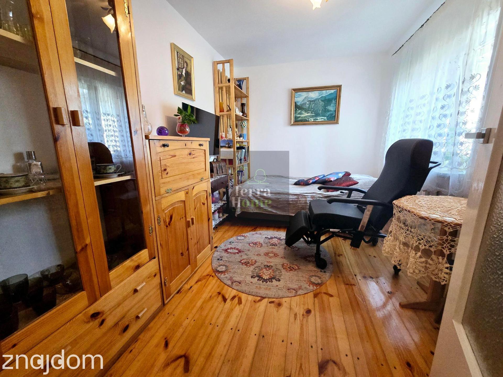 Dom Jednorodzinny z dużą działką 6900m2 - zdjęcie 4