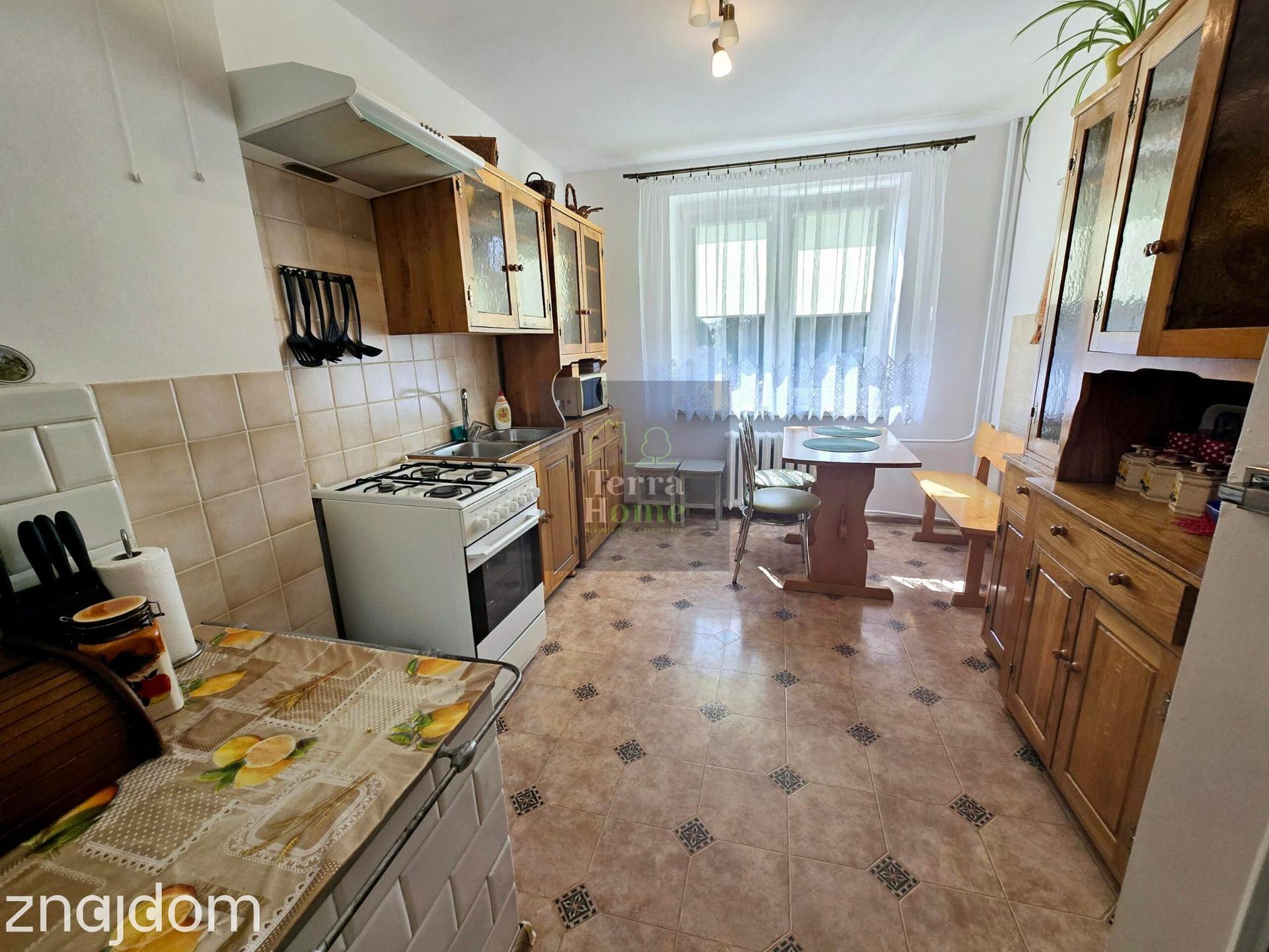 Dom Jednorodzinny z dużą działką 6900m2 - zdjęcie 6