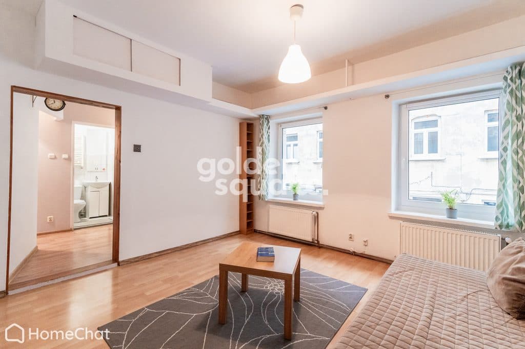 Wygodne mieszkanie w centrum - Wólczańska 137