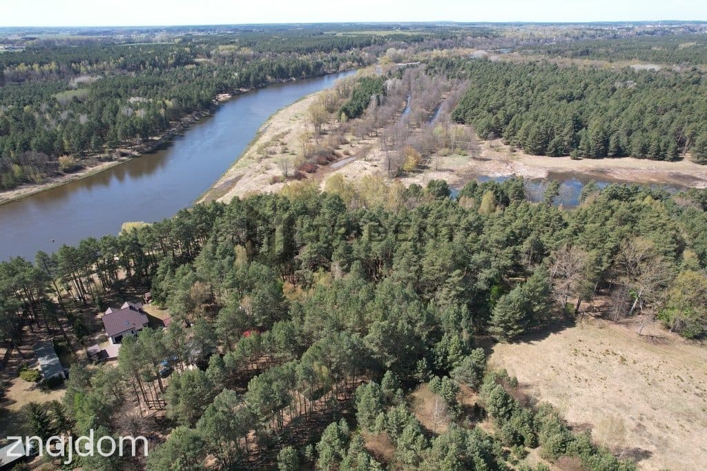 Duża działka letniskowa blisko rzeki Narew