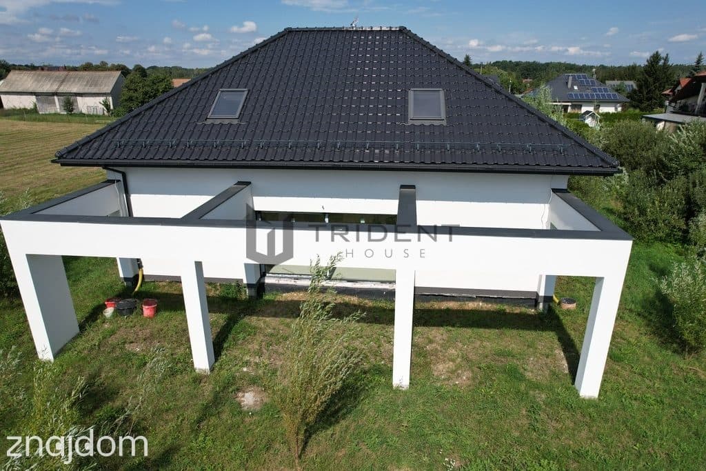 Nowoczesny dom! Pompa ciepła! Działka 1365 m². - zdjęcie 2