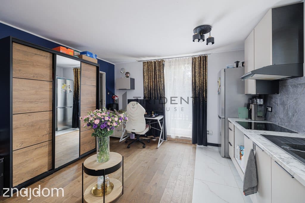 WYCZÓŁKI - 905 m² działki. Dom z potencjałem! - zdjęcie 7