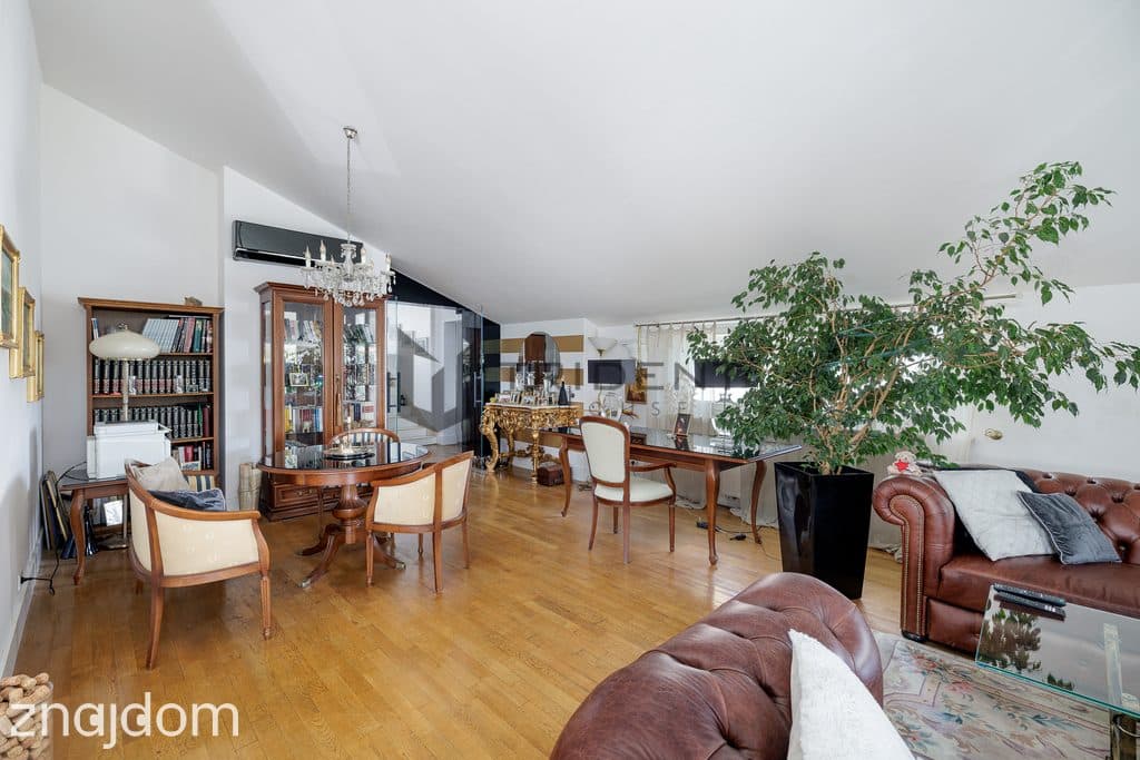 PENTHOUSE z prywatną windą i tarasem na dachu! - zdjęcie 4