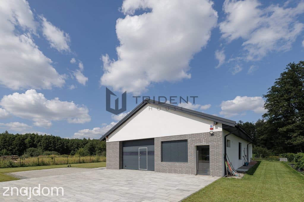 Nowoczesny dom z częścią firmową - 303 m²! - zdjęcie 13