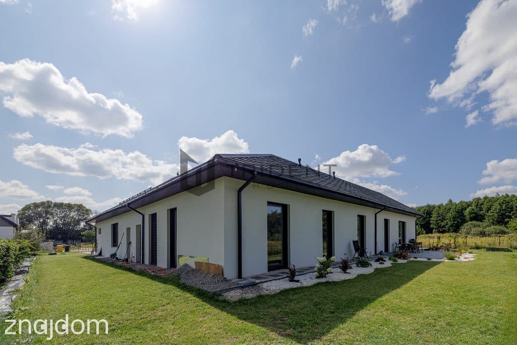 Nowoczesny dom z częścią firmową - 303 m²! - zdjęcie 11