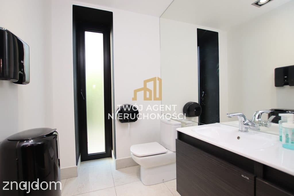 Funkcjonalny budynek biurowy 258 m² | Mielec - zdjęcie 9
