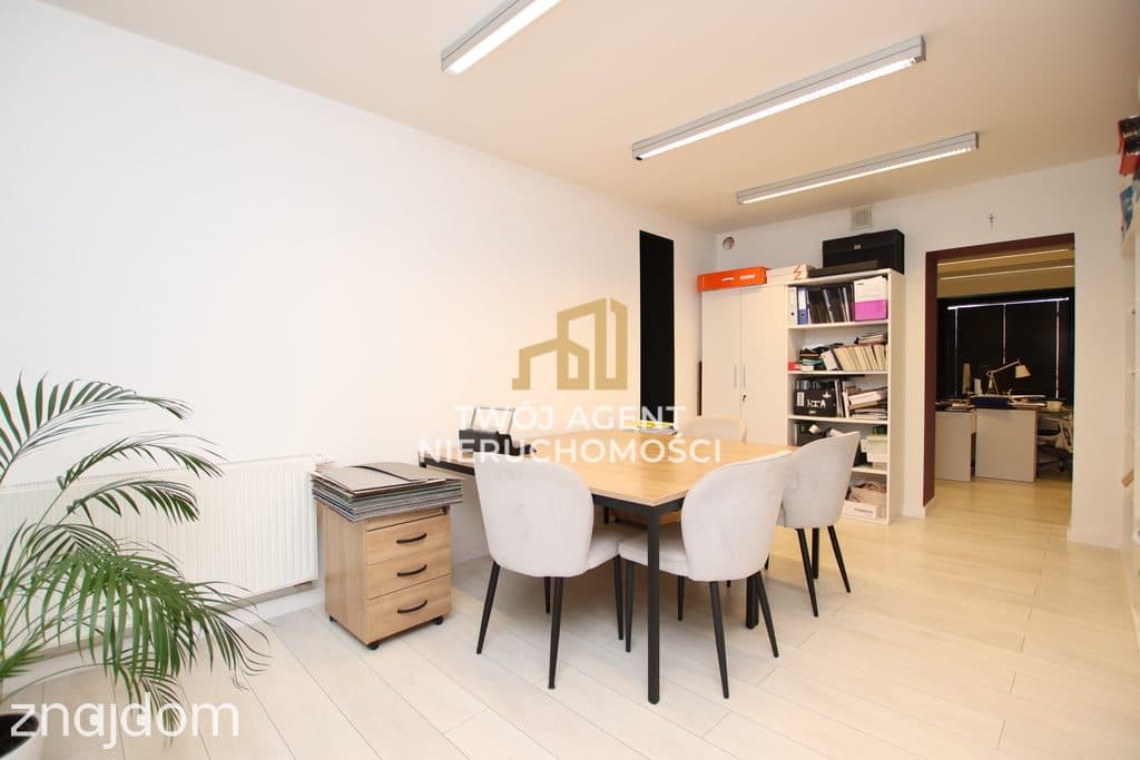 Funkcjonalny budynek biurowy 258 m² | Mielec - zdjęcie 11
