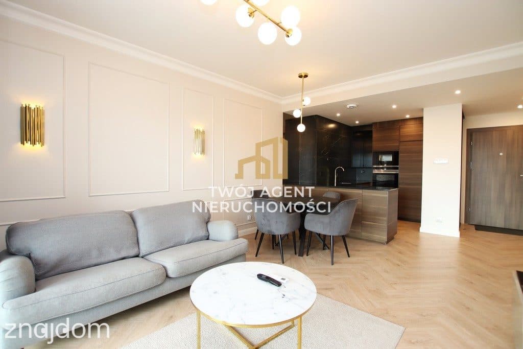 Na wynajem 55m2 Capital Towers z pięknym widokiem