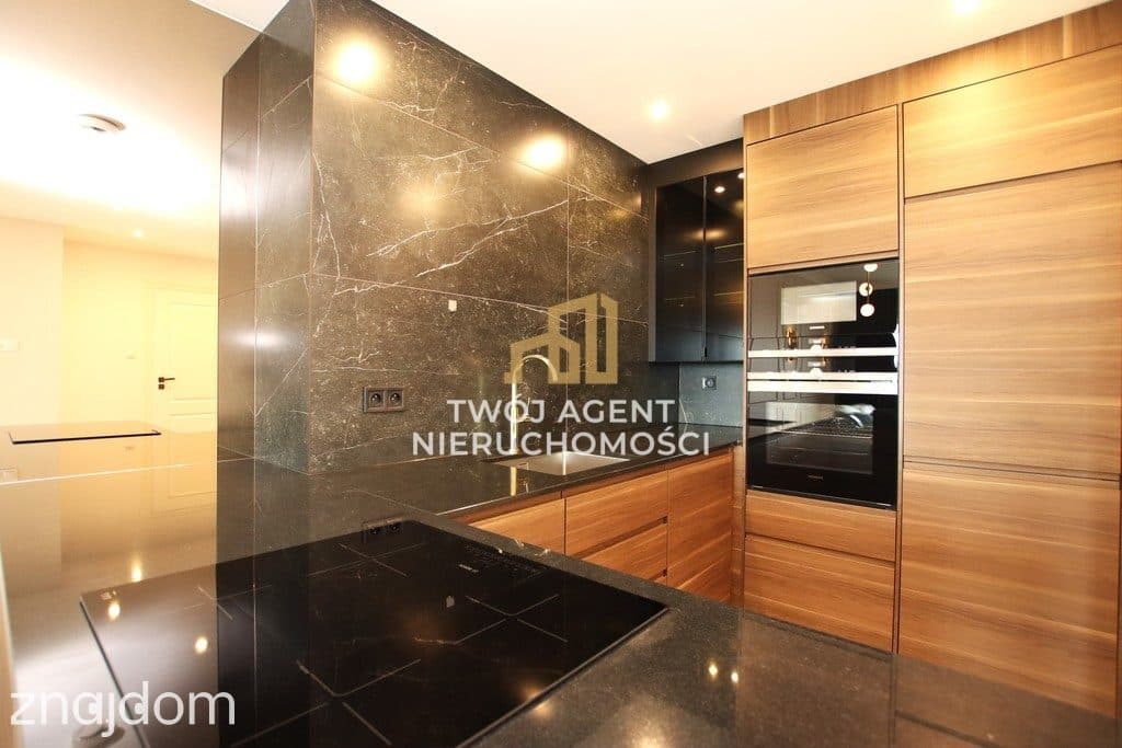 Na wynajem 55m2 Capital Towers z pięknym widokiem - zdjęcie 5