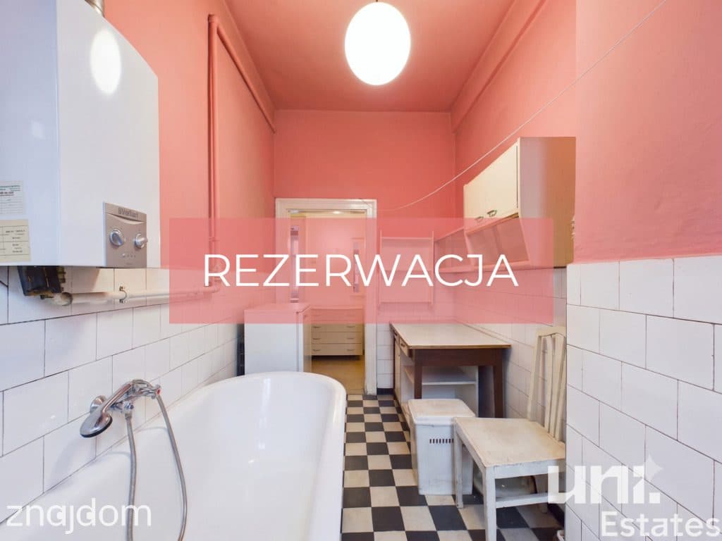 Narożne mieszkanie w kamienicy/2 balkony/Centrum - zdjęcie 10