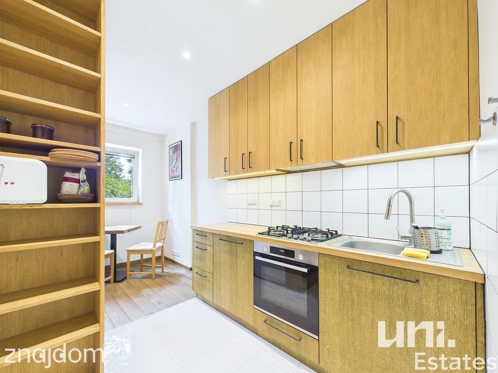 Tauron Arena | Balkon | Podłoga Dębowa | 38m2 - zdjęcie 9