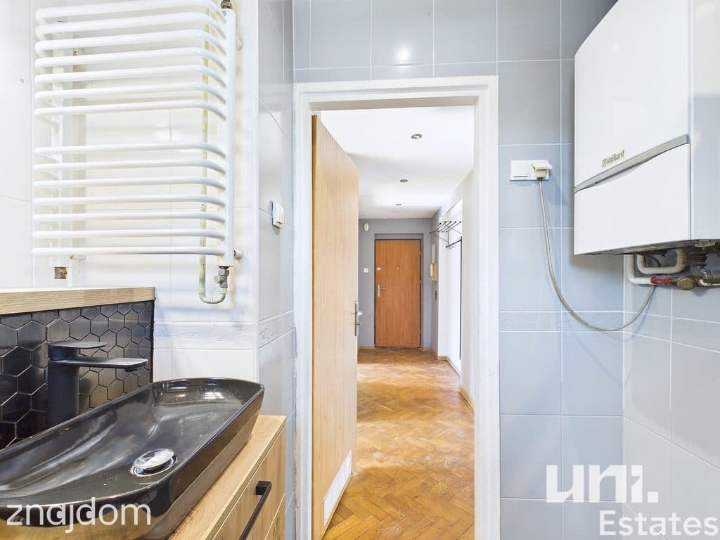 2 POKOJOWE MIESZKANIE BLISKO CENTRUM/BALKON - zdjęcie 6