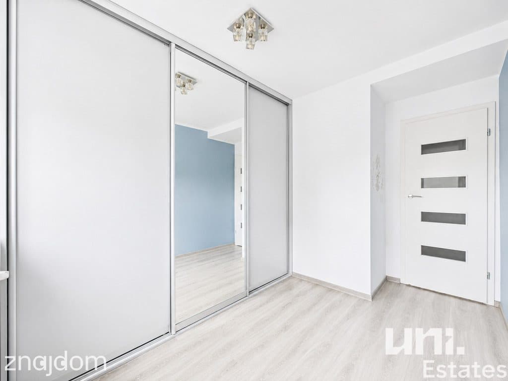 2 pokoje| po remoncie| balkon - zdjęcie 9